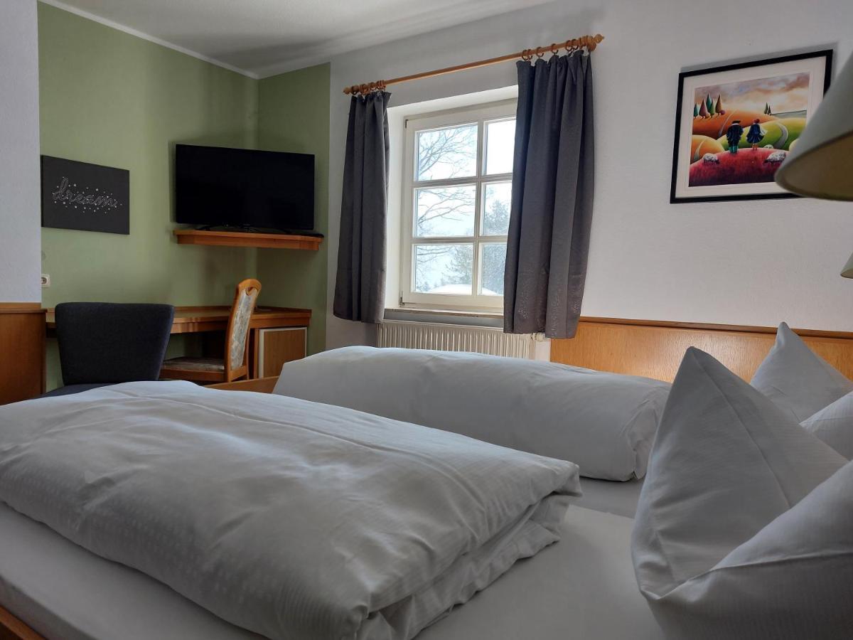 Hotel Zum Poppschen Gut Ольбернхау Экстерьер фото