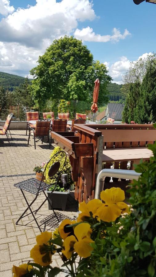 Hotel Zum Poppschen Gut Ольбернхау Экстерьер фото